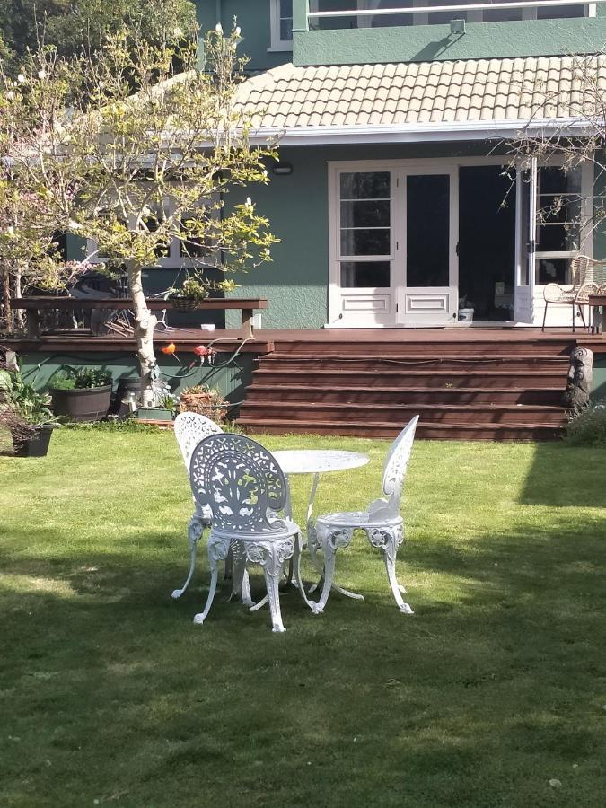 Amberly House Rotorua Bed and Breakfast Buitenkant foto