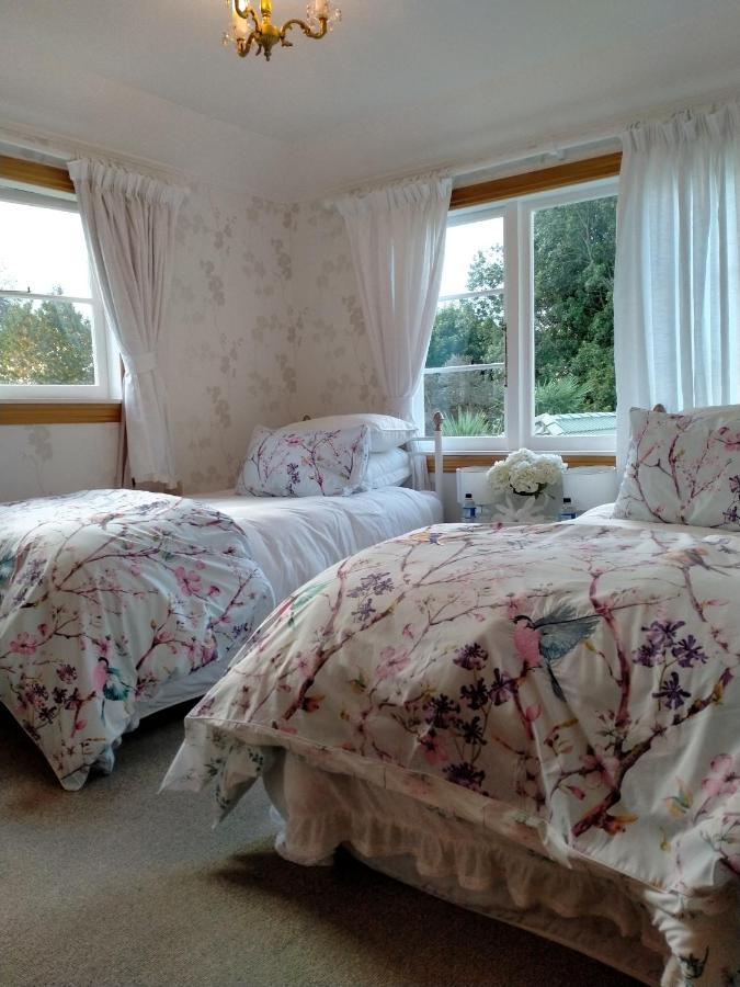 Amberly House Rotorua Bed and Breakfast Buitenkant foto